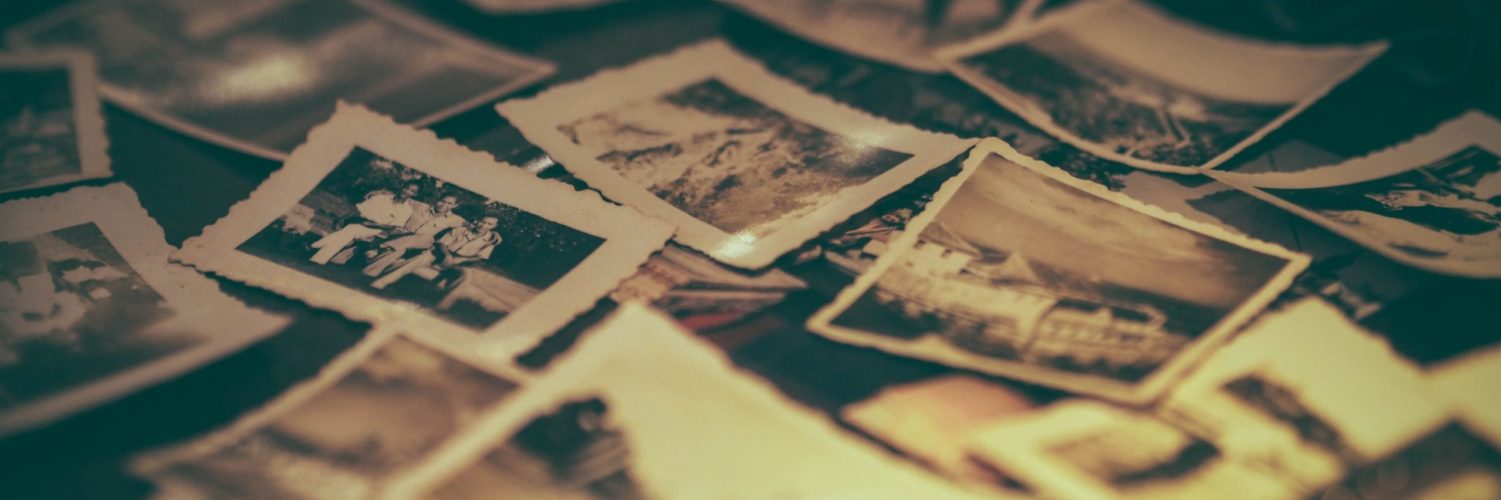 album-antique-arrangement-699782 Foto's digitaliseren